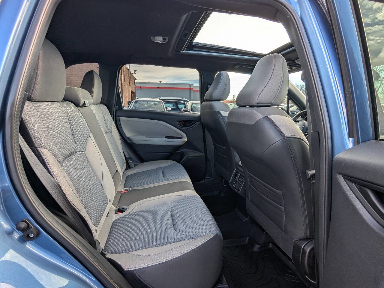 Used 2025 Subaru Forester Premium image 14