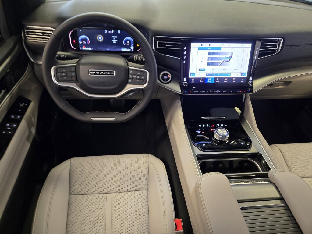 New 2026 Jeep Grand Wagoneer Limited AWD/4WD image 12