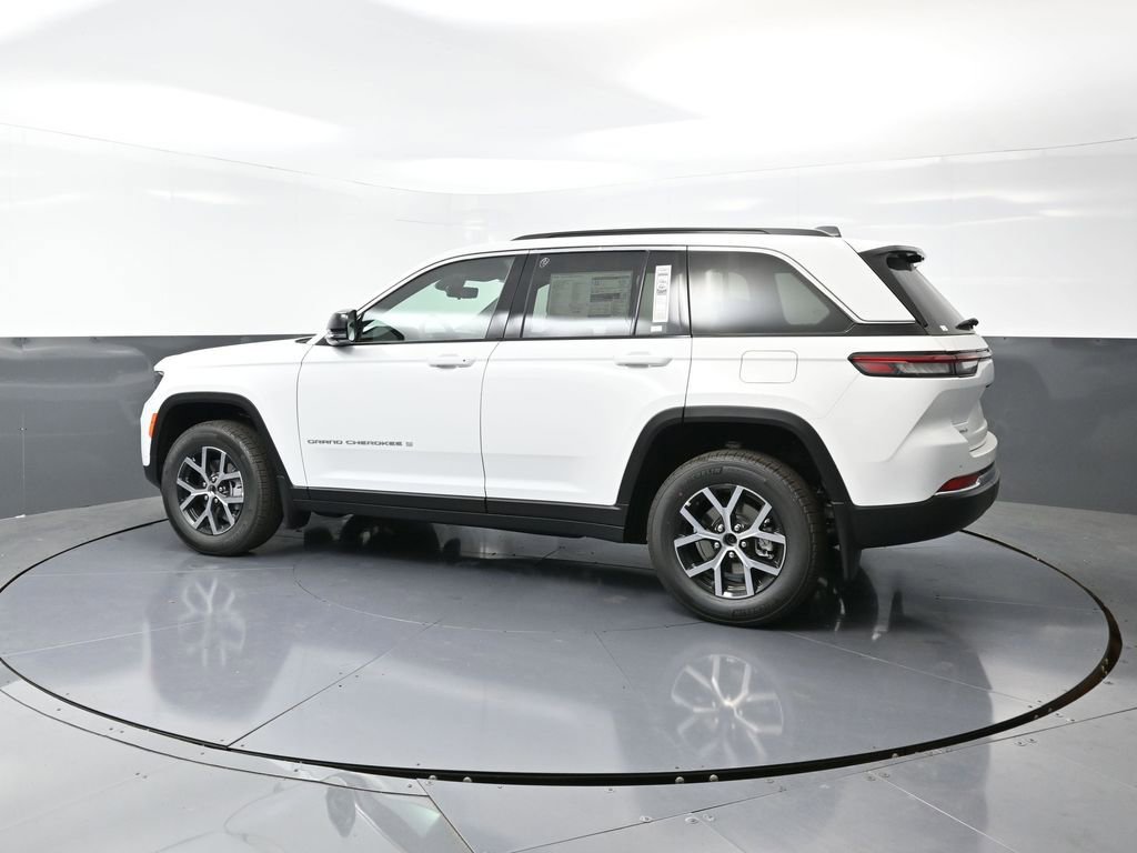 New 2025 Jeep Grand Cherokee Limited w/ Luxury Tech Group II image 6