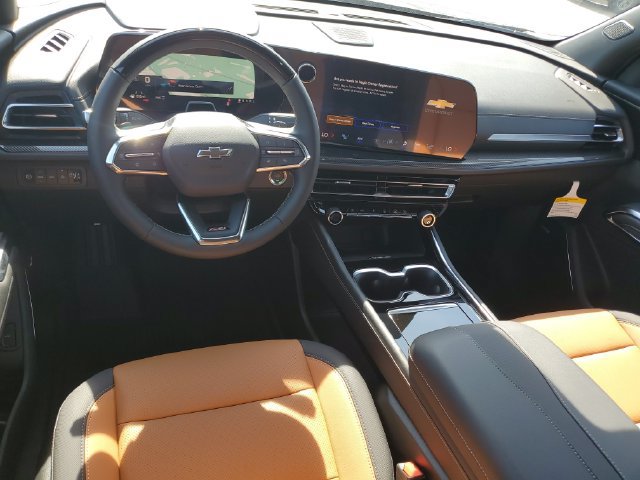 New 2027 Chevrolet Traverse Z71 w/ Enhanced Driving Package AWD/4WD image 10