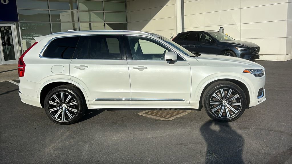 Used 2023 Volvo XC90 B6 Plus image 27