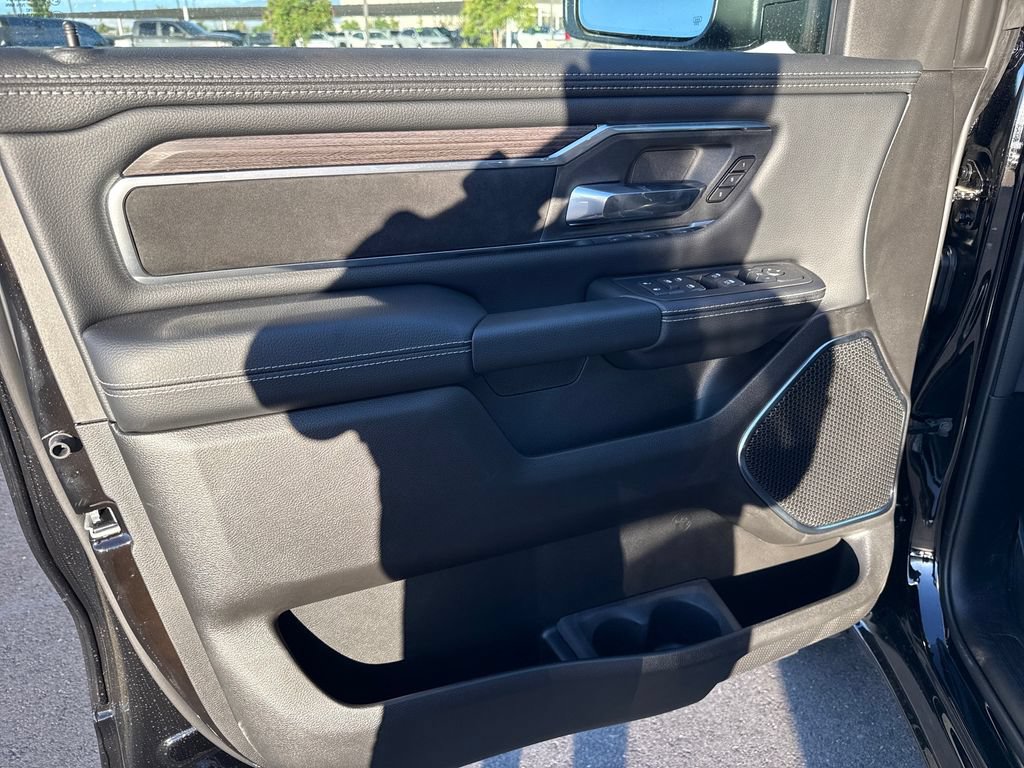 New 2027 RAM 1500 Laramie w/ Night Edition AWD/4WD image 11