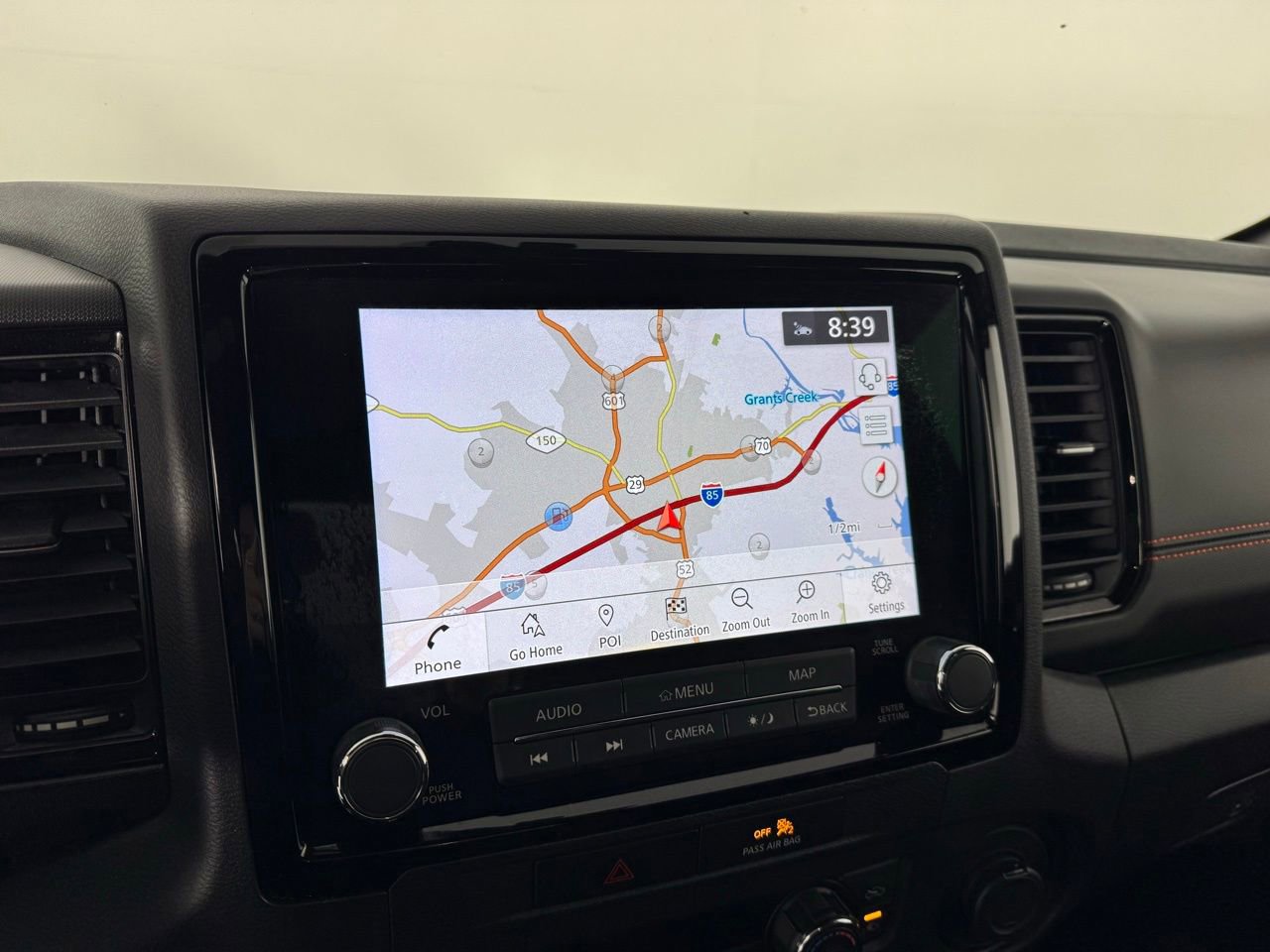 Used 2022 Nissan Frontier Pro-X image 16