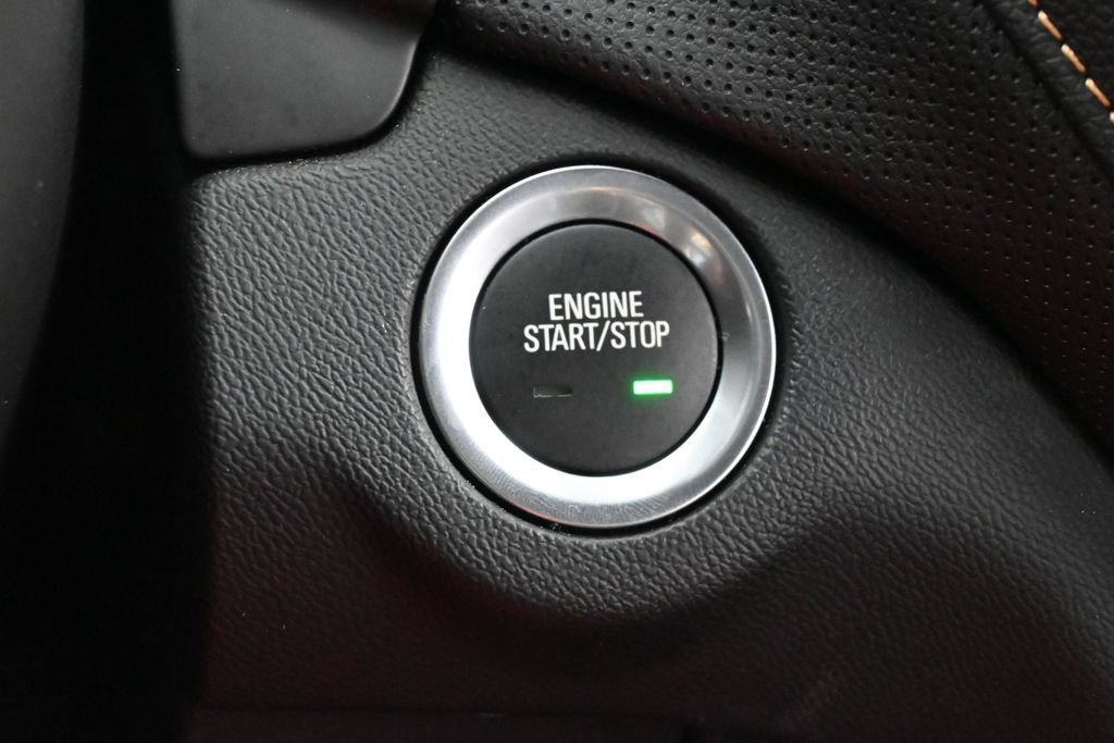 Used 2024 Chevrolet Equinox Premier w/ Redline Edition FWD image 22