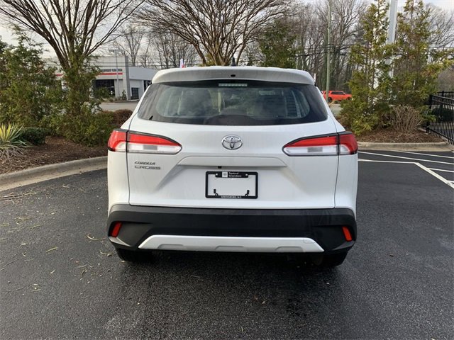 Used 2025 Toyota Corolla Cross L image 7