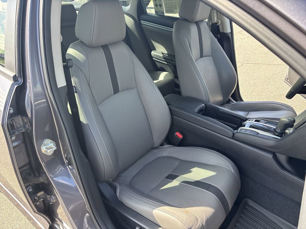 Used 2020 Honda Civic Touring image 26