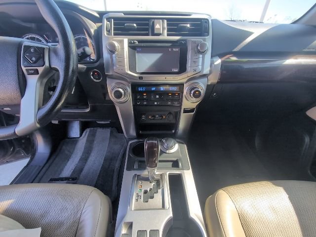 Used 2014 Toyota 4Runner Limited image 22