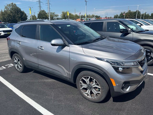 Certified 2022 Kia Seltos EX AWD/4WD image 1