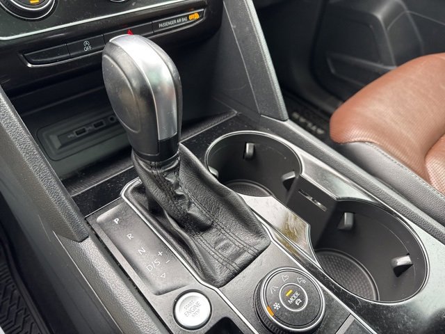 Used 2021 Volkswagen Atlas SEL Premium R-Line image 14