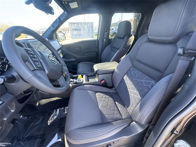 New 2026 Nissan Frontier SV image 9