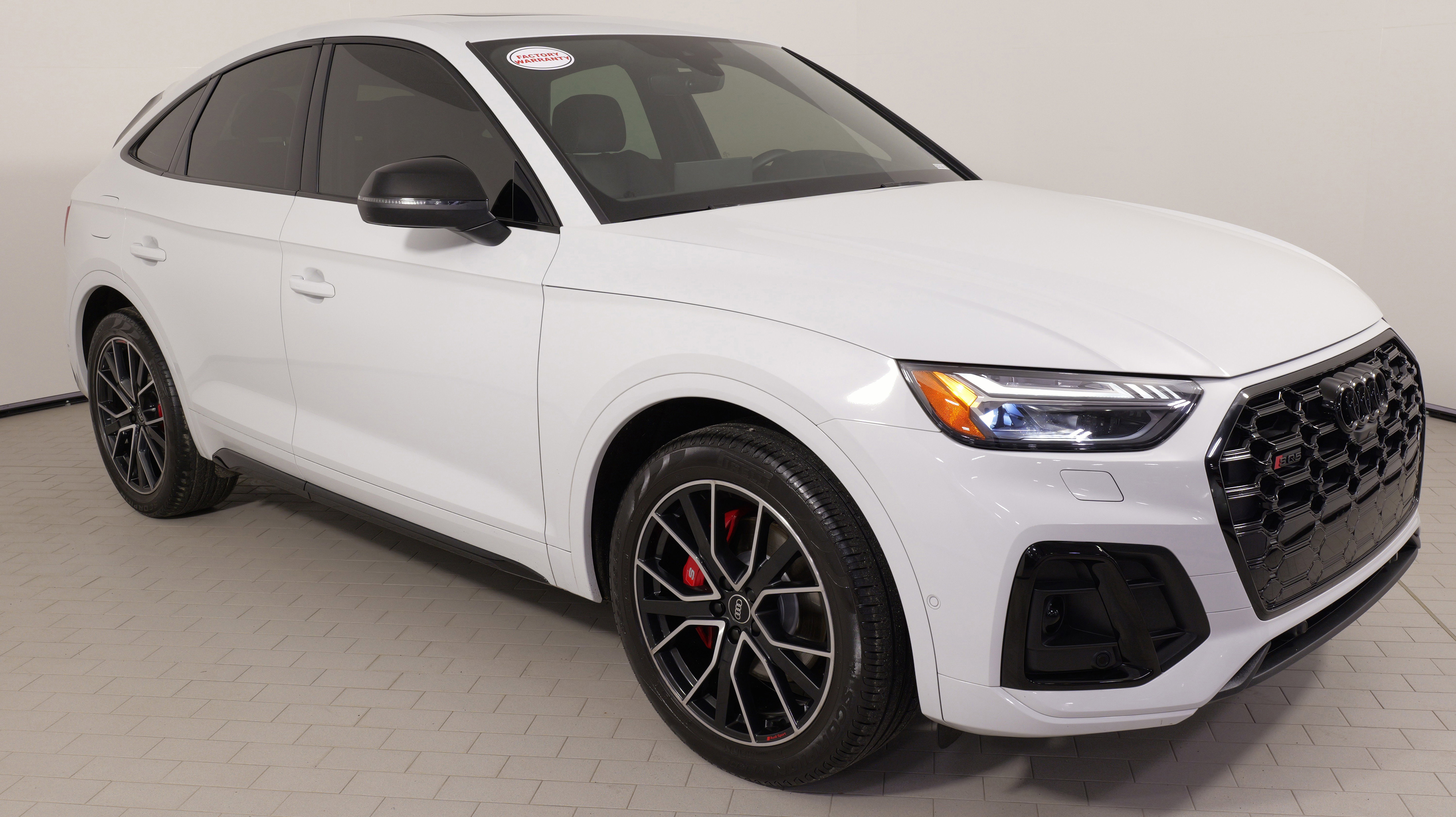 Used 2023 Audi SQ5 Prestige image 7