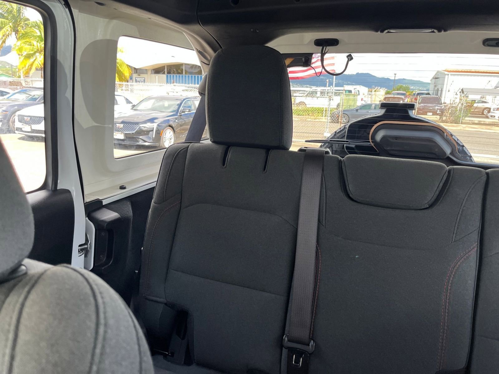 Used 2025 Jeep Wrangler Rubicon image 39