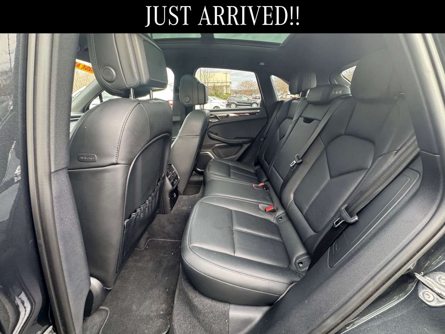 Used 2023 Porsche Macan S image 10