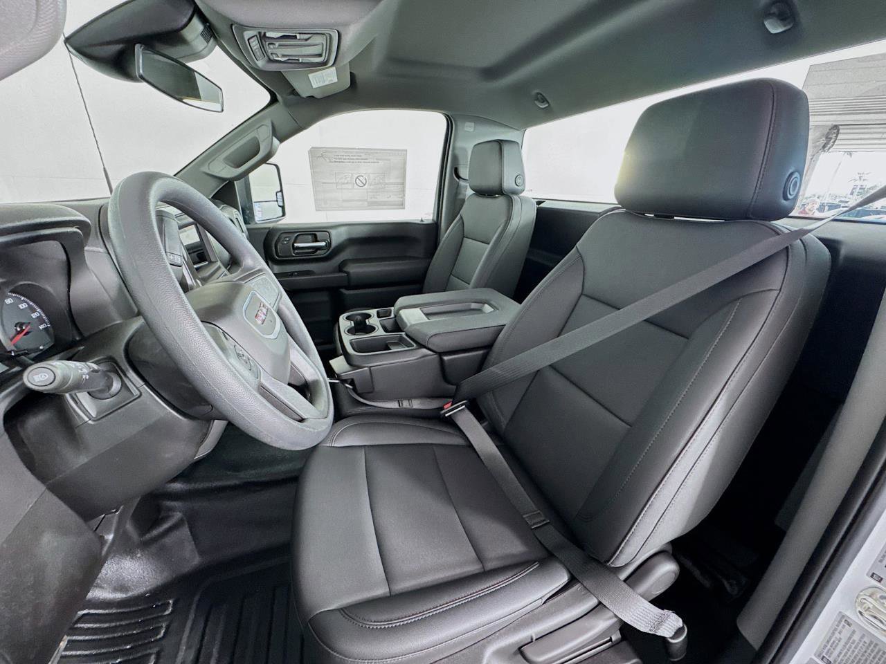 Certified 2025 GMC Sierra 2500 Pro image 11