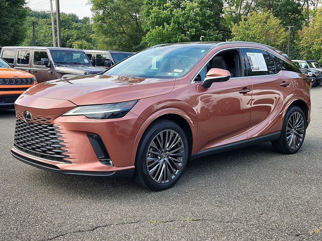 Used 2025 Lexus RX 350 w/ Convenience Package AWD/4WD image 3