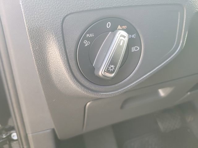 Used 2022 Volkswagen Atlas SE image 17