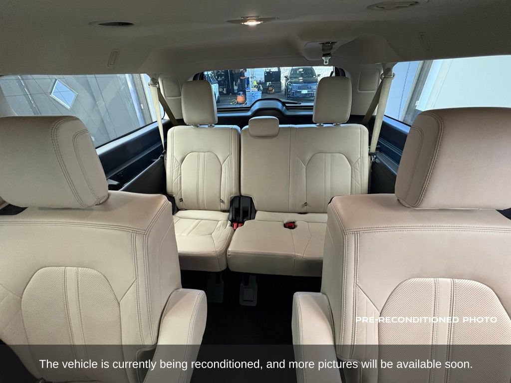 Used 2023 Ford Expedition Max Platinum AWD/4WD image 13