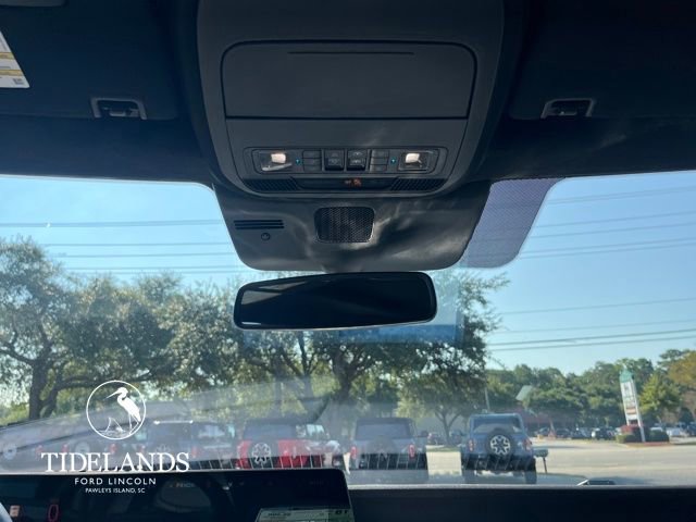 New 2025 Ford Expedition Platinum w/ Stealth Appearance Package image 19