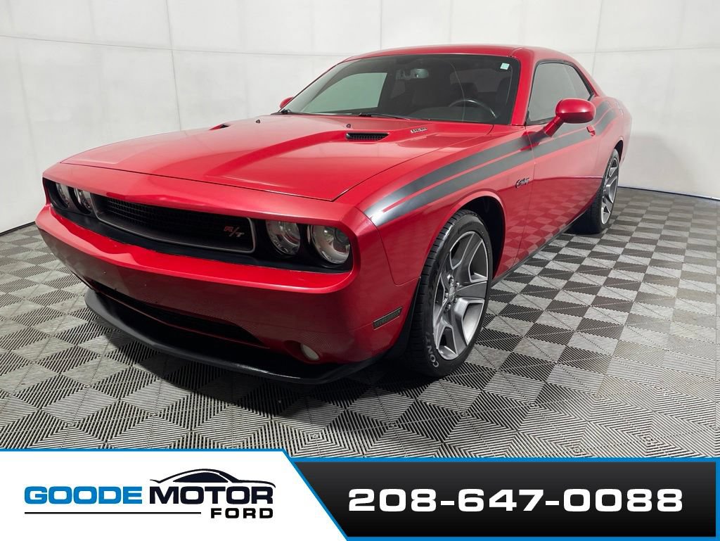 Used 2012 Dodge Challenger R/T RWD image 4