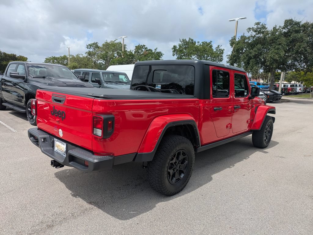Used 2022 Jeep Gladiator Sport AWD/4WD image 6