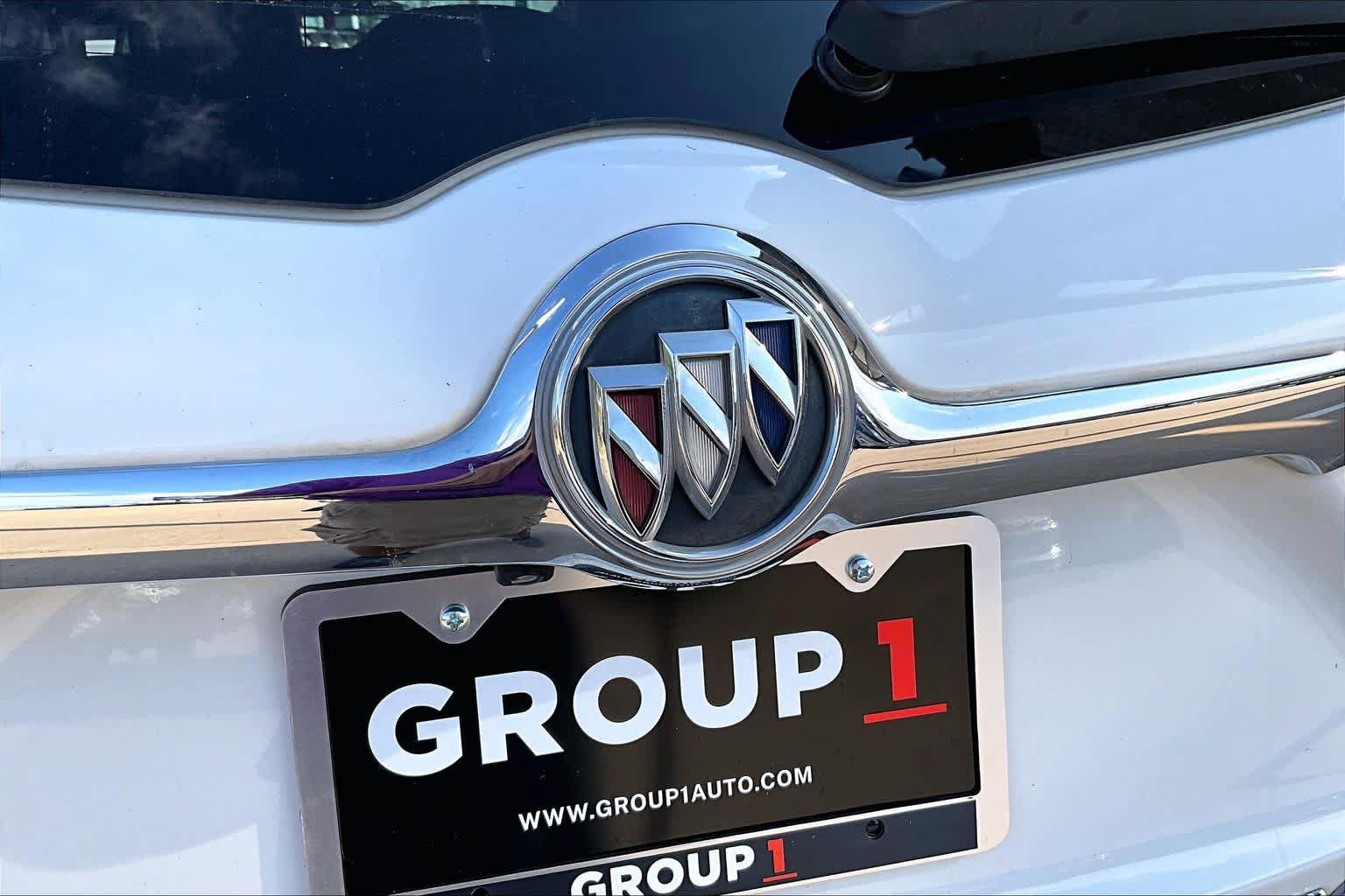 Used 2019 Buick Envision Essence FWD image 27