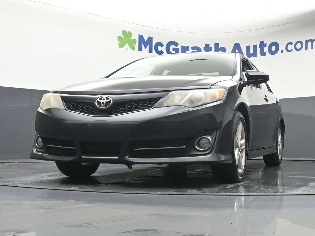 Used 2013 Toyota Camry SE FWD image 7