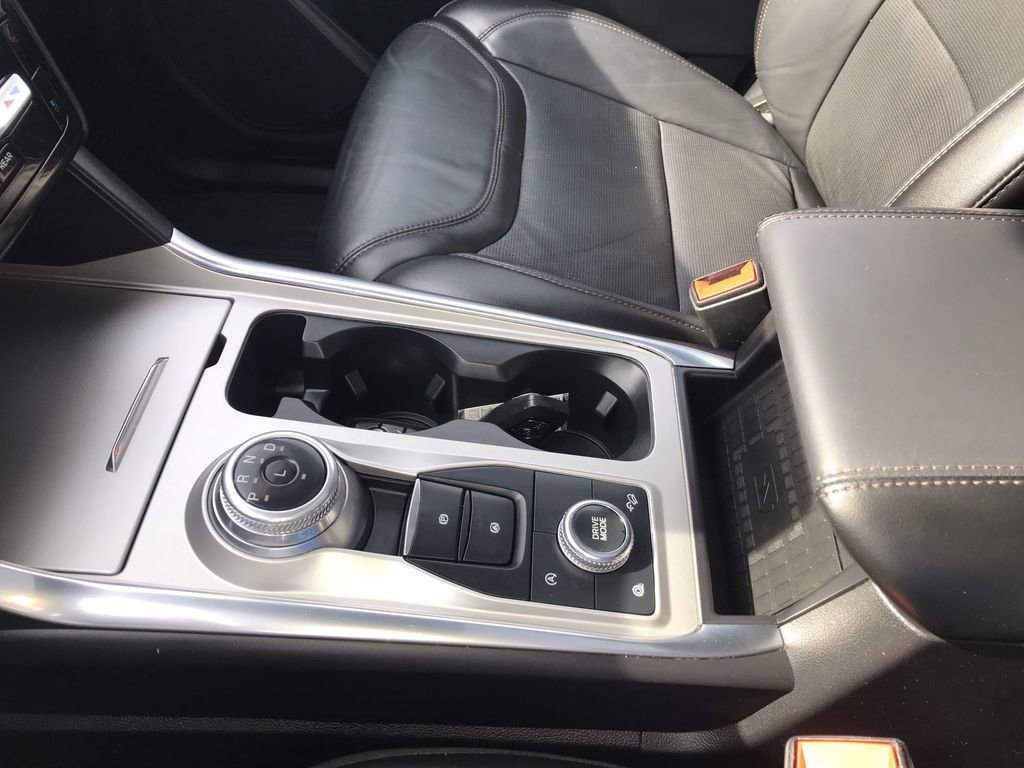 Used 2023 Ford Explorer Platinum w/ Technology Package image 21