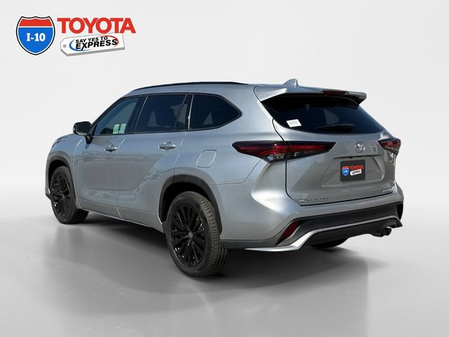 Certified 2025 Toyota Highlander XSE AWD/4WD image 3