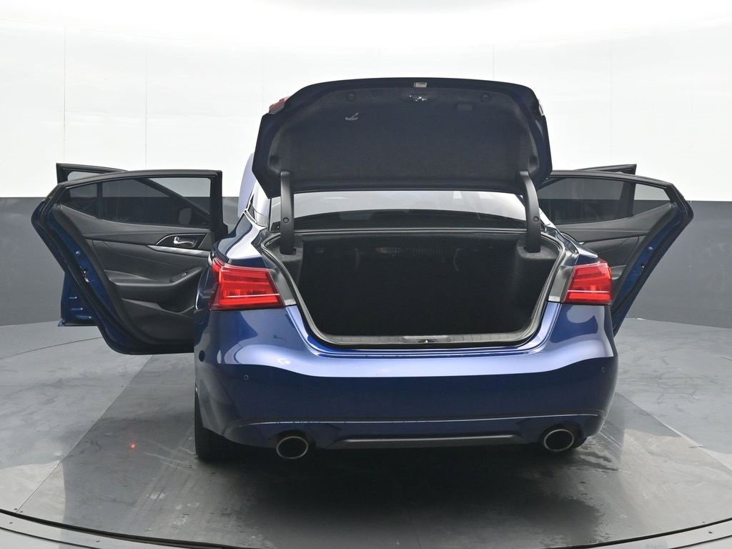 Used 2018 Nissan Maxima SR image 25