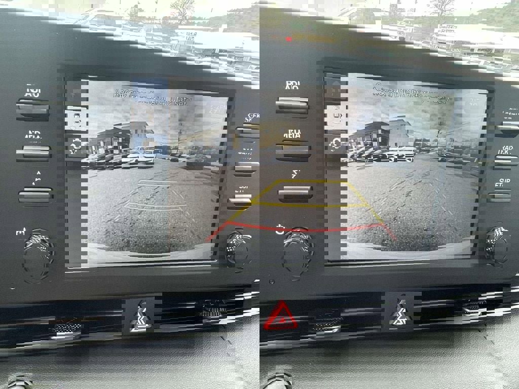 New 2026 Hyundai Elantra Sport image 15