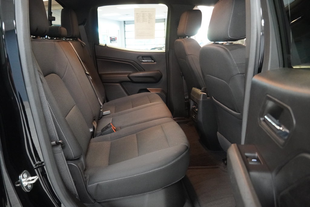 Used 2023 Chevrolet Colorado LT w/ LT Convenience Package AWD/4WD image 31