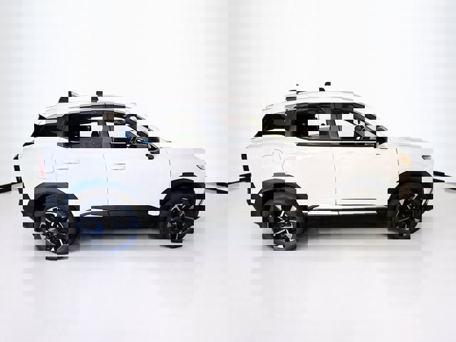 New 2026 Nissan Kicks SV w/ SV Premium Package image 4