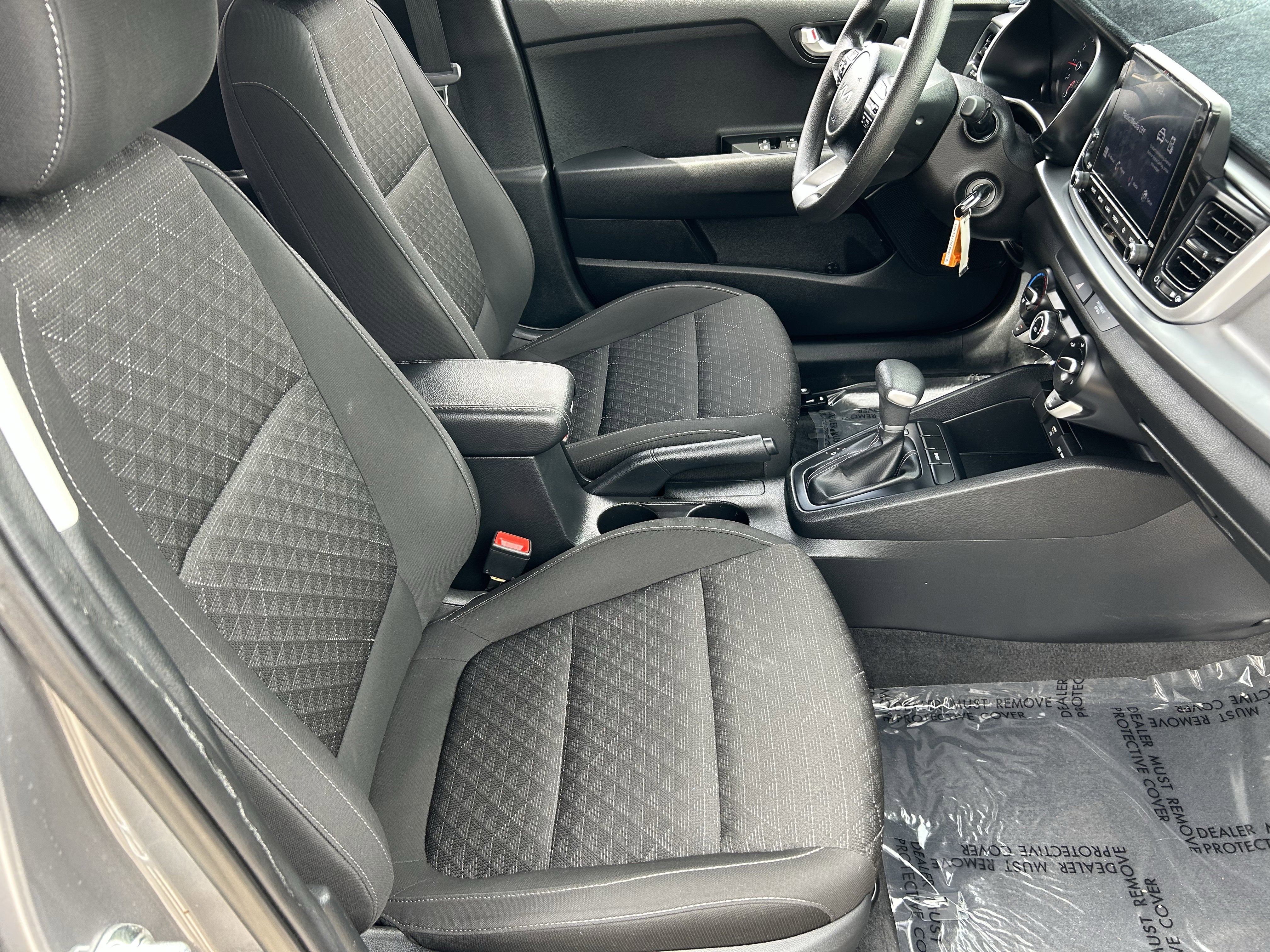 Used 2023 Kia Rio S image 10