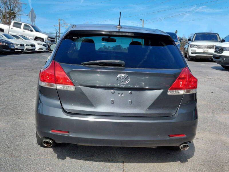 Used 2010 Toyota Venza image 6