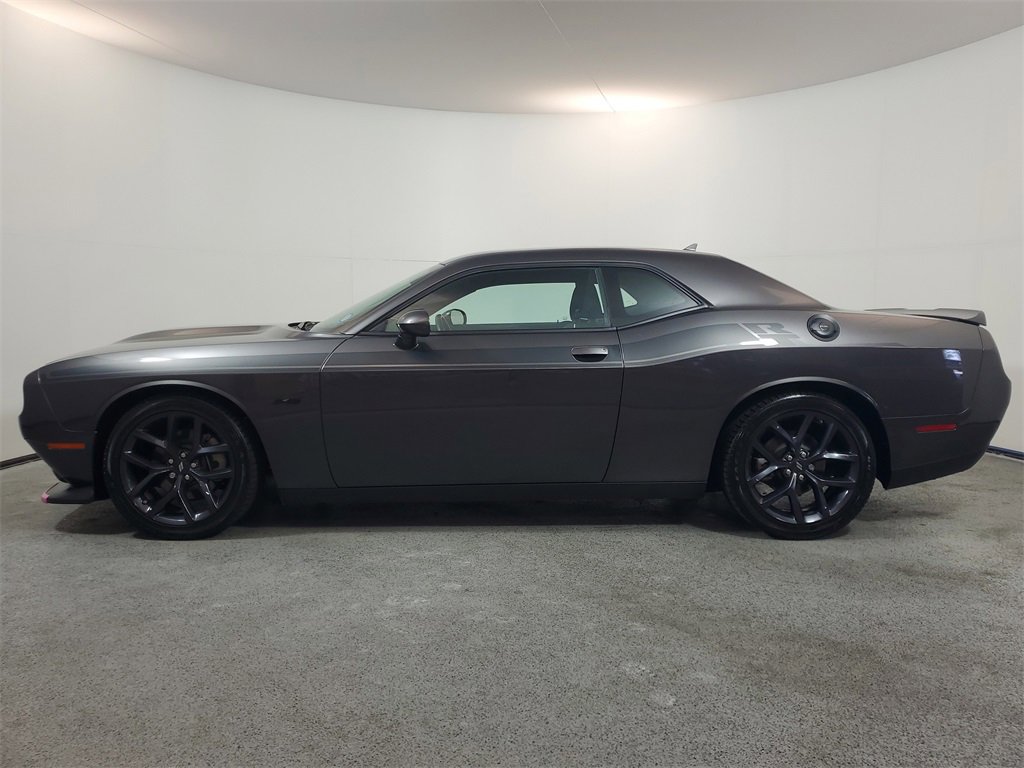 Used 2023 Dodge Challenger R/T w/ Blacktop Package image 4