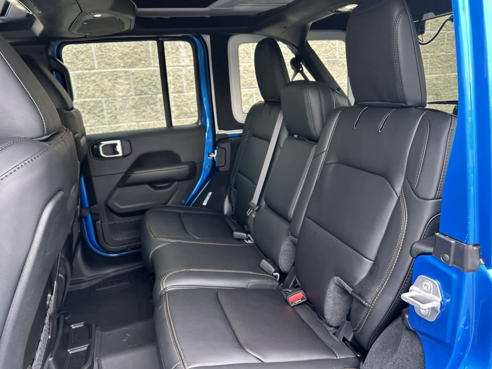 New 2024 Jeep Wrangler Unlimited Rubicon 392 image 29