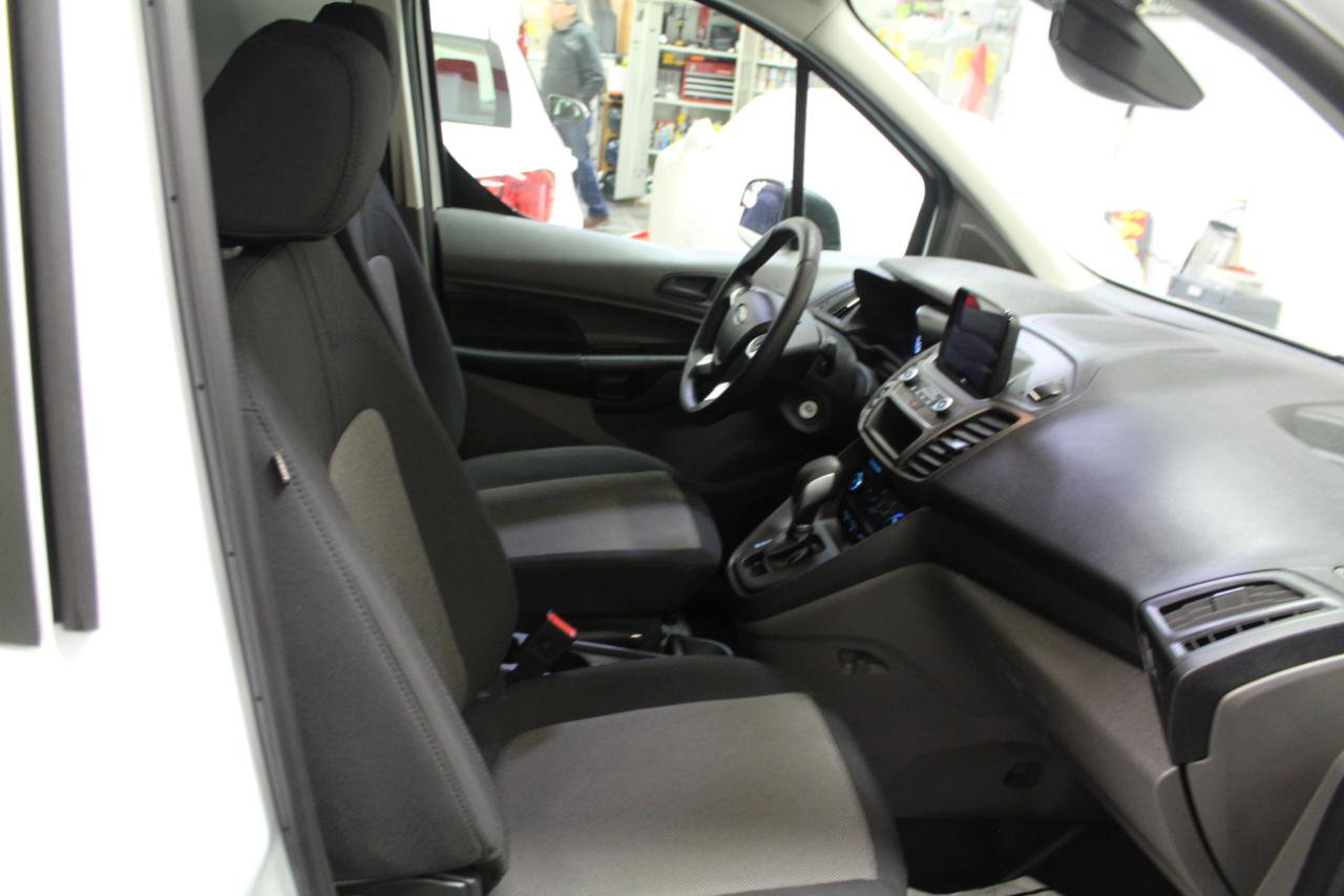 Used 2023 Ford Transit Connect XL image 21