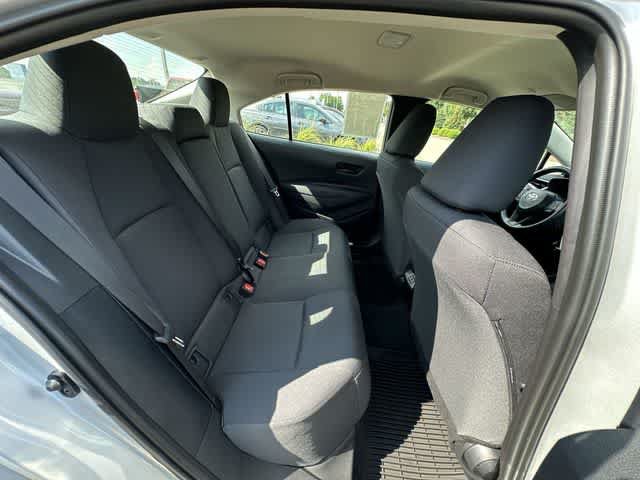 Used 2025 Toyota Corolla LE FWD image 20