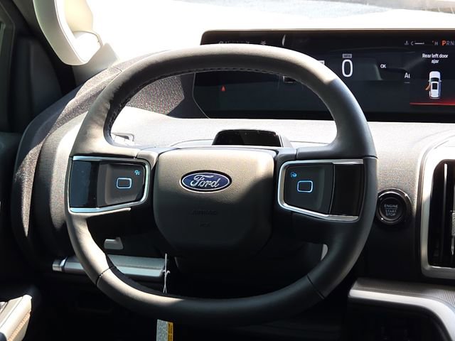 New 2025 Ford Expedition Active image 13