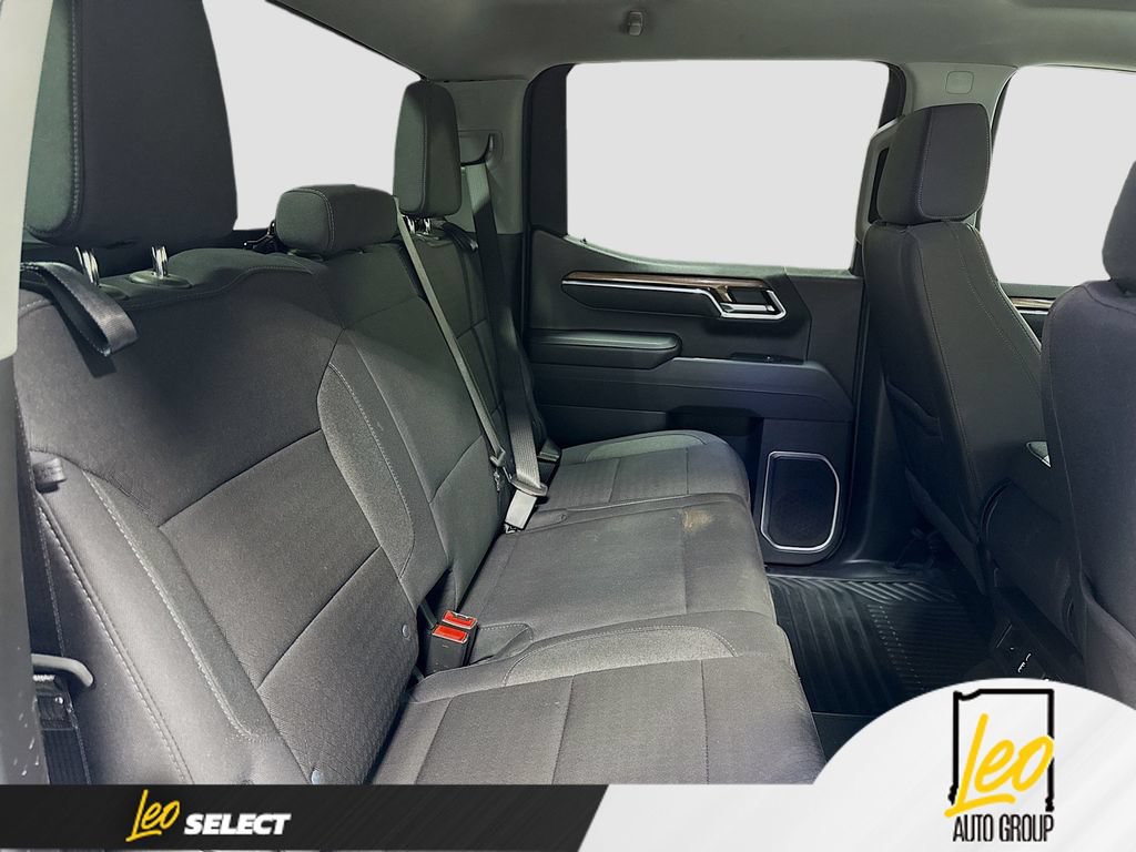 Used 2025 Chevrolet Silverado 1500 LT w/ Work Truck Package AWD/4WD image 29