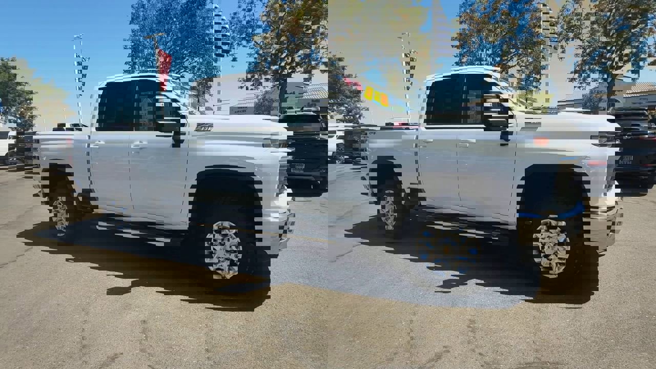 Used 2024 Chevrolet Silverado 2500 LT