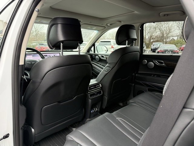 Used 2025 Genesis GV80 2.5T Prestige image 19