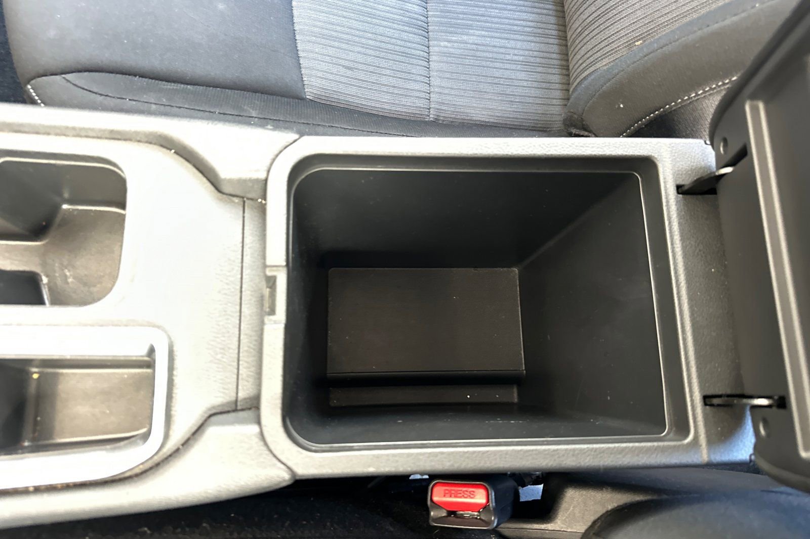 Used 2023 Nissan Sentra SV FWD image 31