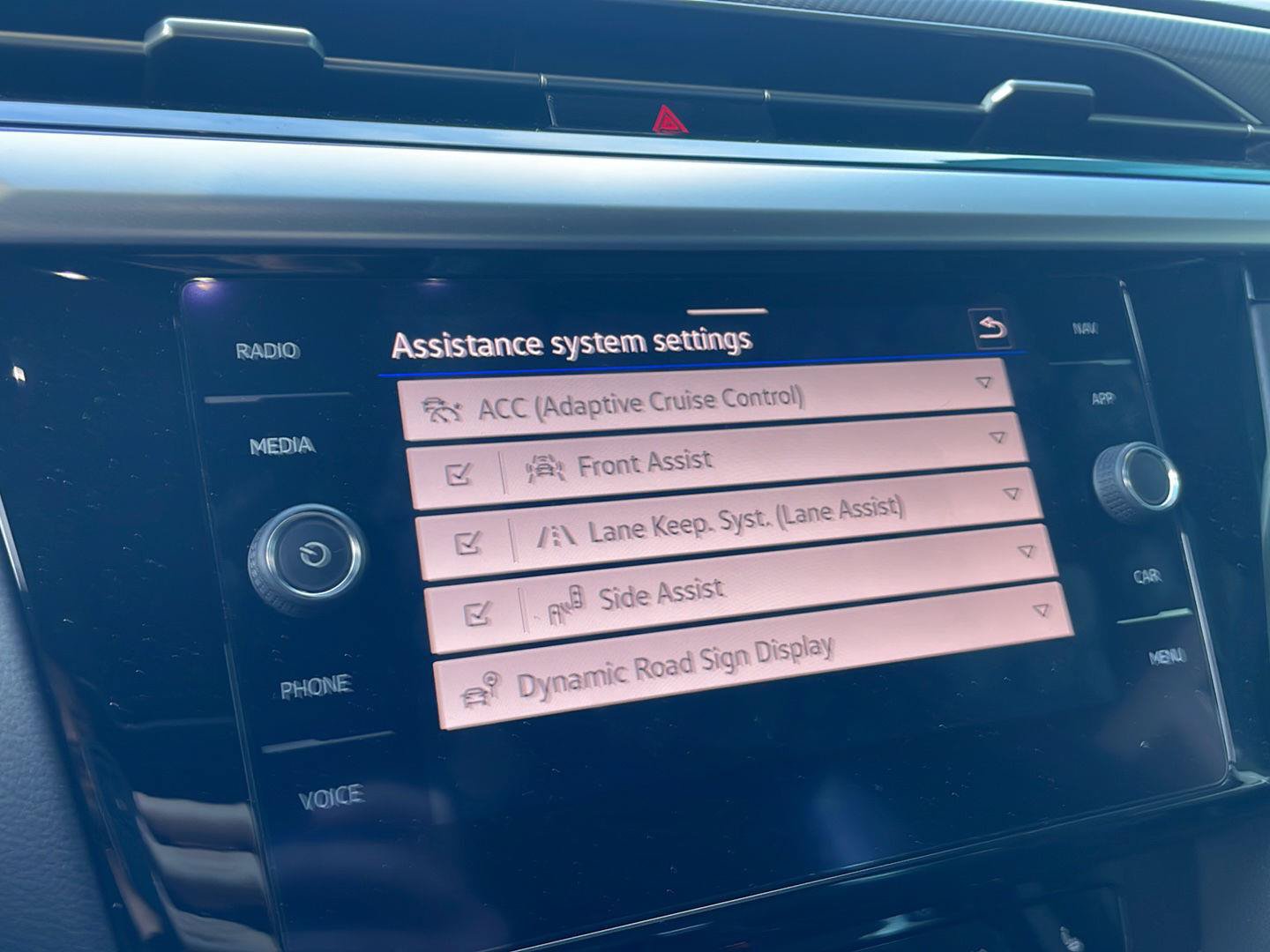 Used 2021 Volkswagen Arteon SEL Premium AWD/4WD image 16