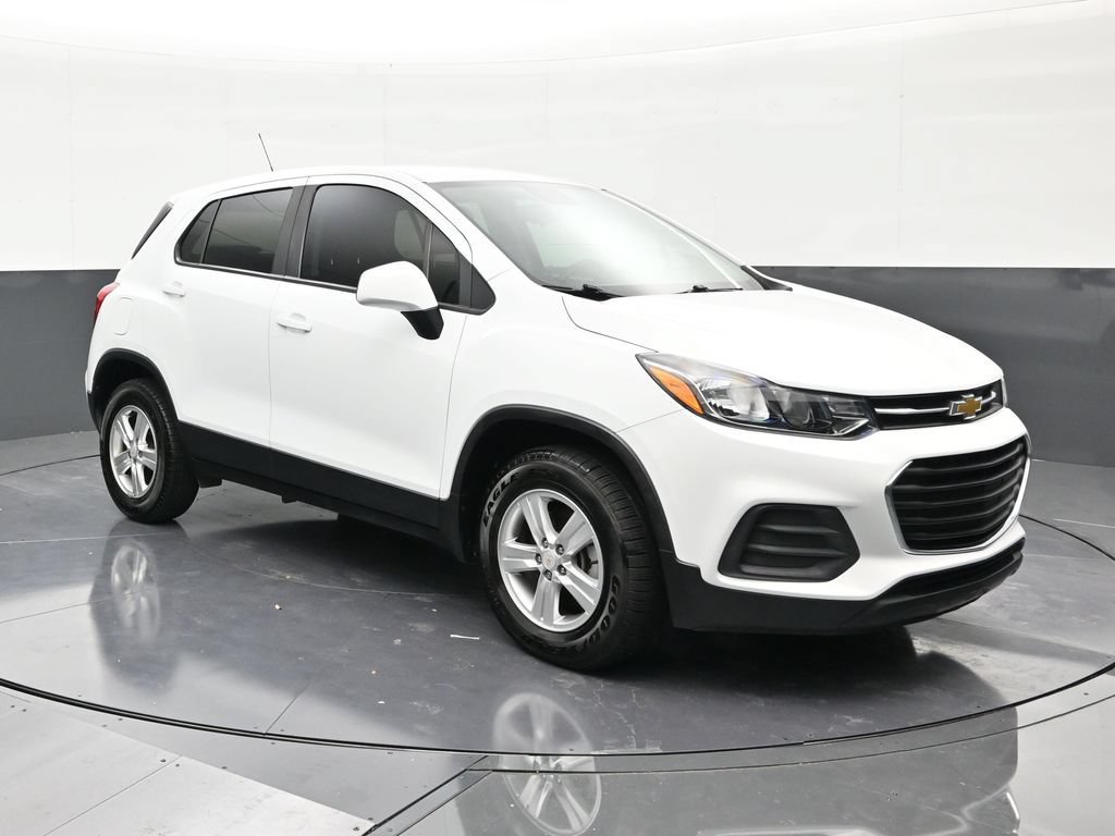 Used 2021 Chevrolet Trax LS AWD/4WD image 7