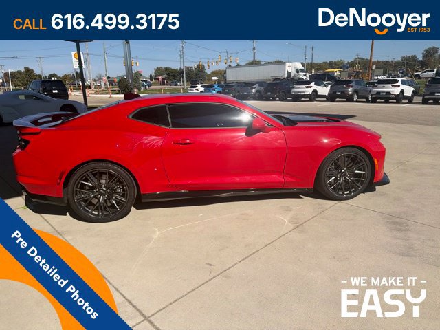 Used 2023 Chevrolet Camaro ZL1 RWD image 6