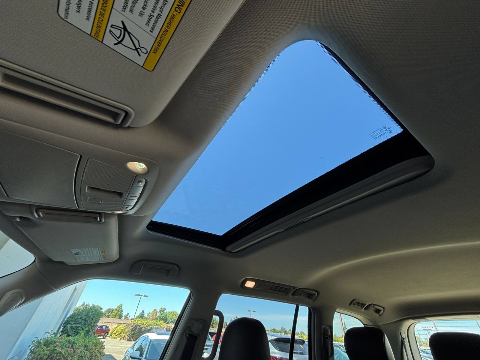 Used 2024 Nissan Armada SL RWD image 31