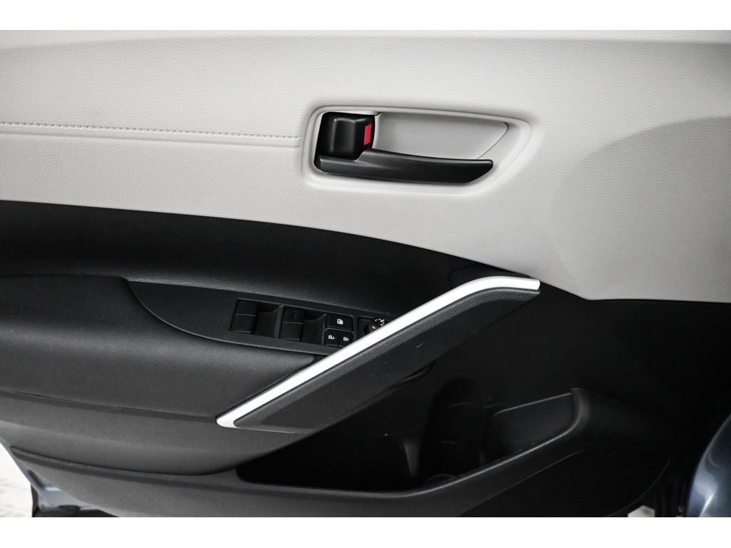 Used 2023 Toyota Corolla Cross L FWD image 10