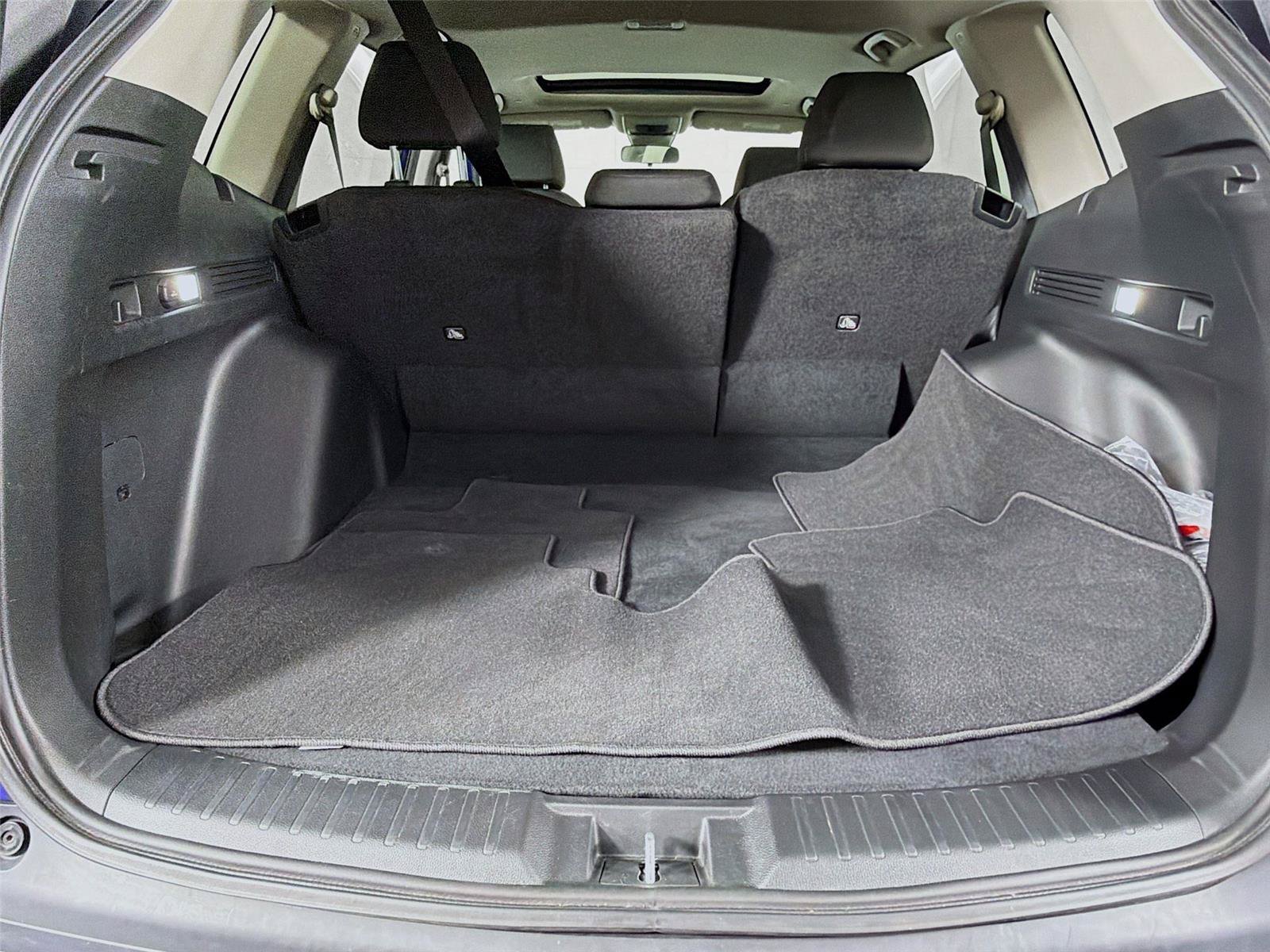 Used 2025 Honda CR-V EX image 14