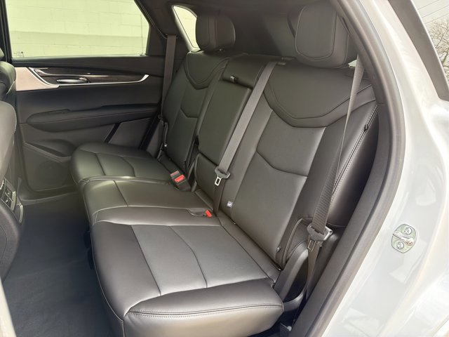 New 2026 Cadillac XT5 Sportv w/ LPO, Floor Liner Package image 26